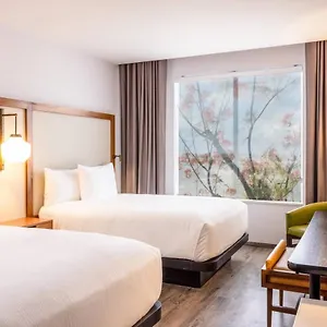 2* Hotel Fairfield By Marriott & Downtown